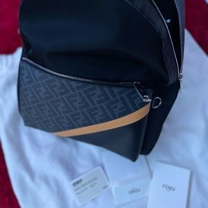 Fendi mens bag 100% authentic